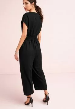 Next SHORT SLEEVES PLEATED CORSET DETAIL WIDE LEG STANDARD - Jumpsuit - Black 7 Next SHORT SLEEVES PLEATED CORSET DETAIL WIDE LEG STANDARD - Jumpsuit - Black -Hosen Elegante Boutique 00a6944ec70c48078aceeb20702b1f40