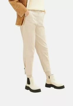 Tom Tailor LOOSE FIT - Stoffhose - Soft Buttercream 11 Tom Tailor LOOSE FIT - Stoffhose - Soft Buttercream -Hosen Elegante Boutique 0c0ee6e0049e46eface9993e90fe183f