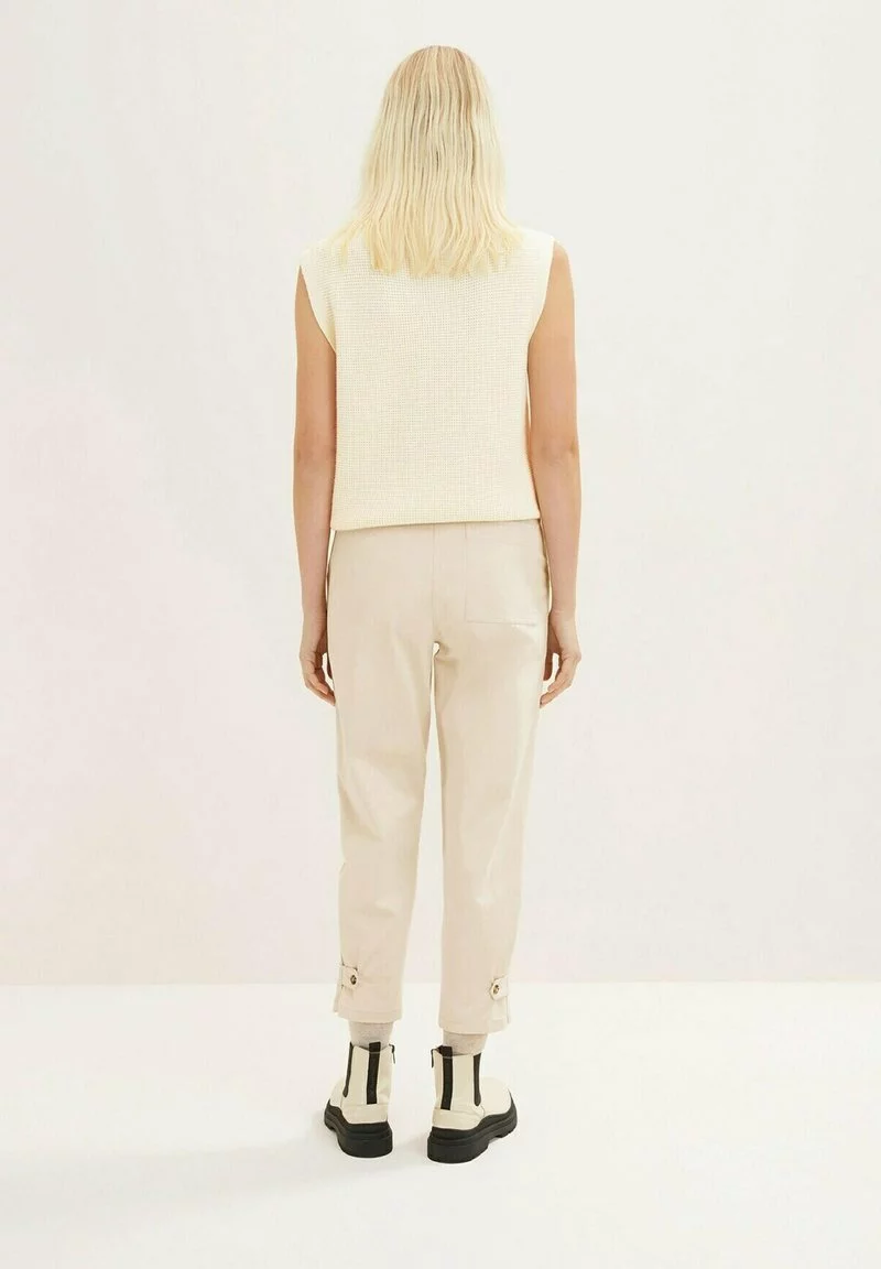 Tom Tailor LOOSE FIT - Stoffhose - Soft Buttercream 2 Tom Tailor LOOSE FIT - Stoffhose - Soft Buttercream - Image 2