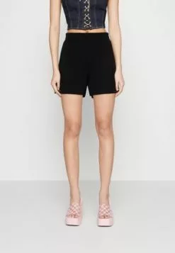 DAGİ Shorts - Black 10 DAGİ Shorts - Black -Hosen Elegante Boutique 11b313361a9c4855a07d3b5b5e8d42fa