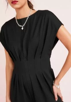 Next SHORT SLEEVES PLEATED CORSET DETAIL WIDE LEG STANDARD - Jumpsuit - Black 8 Next SHORT SLEEVES PLEATED CORSET DETAIL WIDE LEG STANDARD - Jumpsuit - Black -Hosen Elegante Boutique 18b335ccfbb942f0a24564efc470b9dd