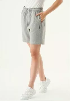 ORGANICATION SHEYMA - Shorts - Grey Melange 9 ORGANICATION SHEYMA - Shorts - Grey Melange -Hosen Elegante Boutique 235678a2b824422282c2375ee830a0a4