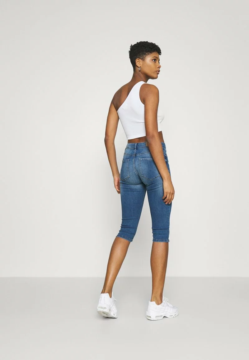 Vero Moda VMSEVEN - Jeans Shorts - Medium Blue Denim 3 Vero Moda VMSEVEN - Jeans Shorts - Medium Blue Denim - Image 3