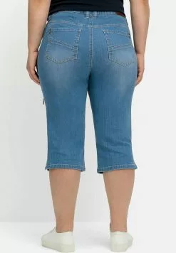 Sheego CAPRI - Jeans Shorts - Blue Bleached Denim -Hosen Elegante Boutique 2b2b0892e589439db940429c78da768b