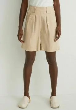 C&A Jeans Shorts - White Light Blue -Hosen Elegante Boutique 3489d6e3c1b34fc4b795863671867b39