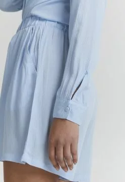 ICHI IHMARRAKECH SO SHO3 - Shorts - Chambray Blue -Hosen Elegante Boutique 36698ce3ca1f42c4bf0acc67f0f3bcd7