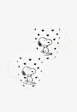 THE PEANUTS TASSE SNOOPY - HERZEN - Trinkflasche - Mehrfarbig 11 THE PEANUTS TASSE SNOOPY - HERZEN - Trinkflasche - Mehrfarbig -Hosen Elegante Boutique 41d1f7e5d57a4ae1ae76b2b5af8dedcc 2