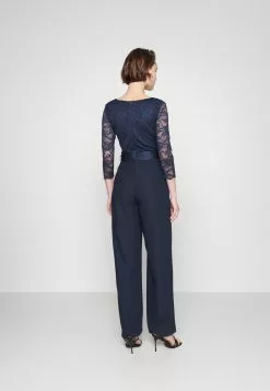 SWING JUMPSUIT - Jumpsuit - Navy -Hosen Elegante Boutique 41e0e151d7d2494fb20762999fd66078