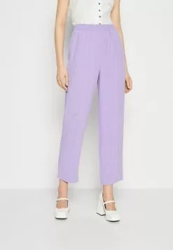 YASVIGGI ANKLE PANT - Stoffhose - Bougainvillea