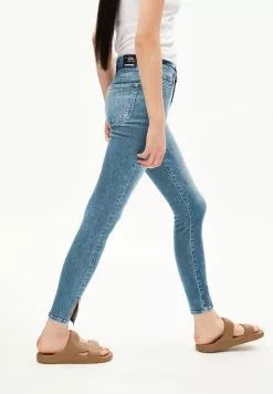 Armedangels TILLAA DETAIL - Jeans Skinny Fit - Pearl Blue 10 Armedangels TILLAA DETAIL - Jeans Skinny Fit - Pearl Blue -Hosen Elegante Boutique 48dc638a7a8b4ac18f4fc716faea00b9