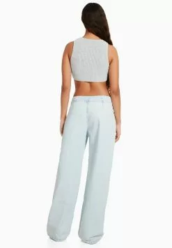 BERSHKA WIDE LEG 90S TIE - Jeans Straight Leg - Light Blue -Hosen Elegante Boutique 4a1c6a697e7e490682d1ca9e4eb4c0bb