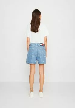Tommy Jeans MOM - Jeans Shorts - Denim Medium -Hosen Elegante Boutique 4b445fada77e418faf7c3ad9efbf3b18
