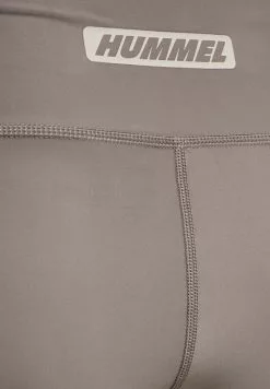 Hummel TOLA - Kurze Sporthose - Driftwood -Hosen Elegante Boutique 50ca469212bd4f6cb926d69afc80e326