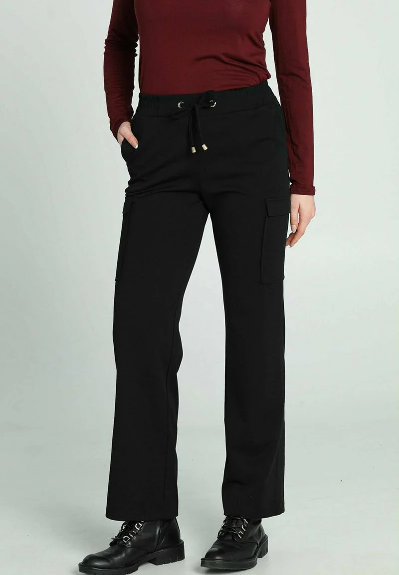 Cassis Jogginghose - Black 1 Cassis Jogginghose - Black