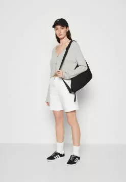 Replay SHIRBEY - Jeans Shorts - White -Hosen Elegante Boutique 53ef88e48092445e8299f17d56b2c61b