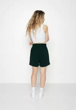 ONLY ONLMETTE PAPERBAG - Shorts - Ponderosa Pine 8 ONLY ONLMETTE PAPERBAG - Shorts - Ponderosa Pine -Hosen Elegante Boutique 60600aadbd19404a80779f7a12aae334