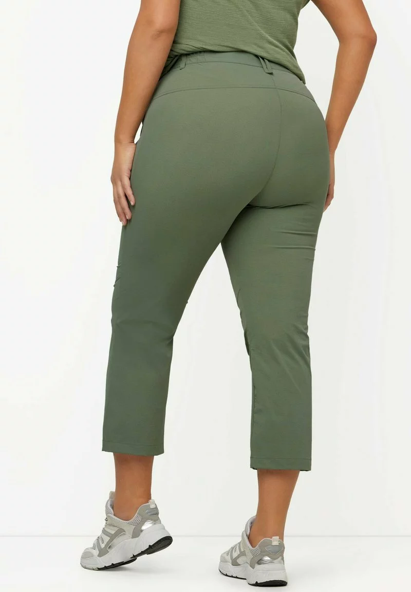 Ulla Popken FUNCTIONAL STRETCH CROP - Stoffhose - Menthe Verte 3 Ulla Popken FUNCTIONAL STRETCH CROP - Stoffhose - Menthe Verte - Image 3