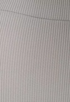 Moves BIKKA- 2653 - Shorts - Light Grey -Hosen Elegante Boutique 666e8f40814f43ef8f97d1a73ae7a262