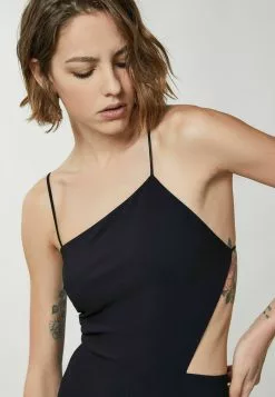 Patrizia Pepe ASYMMETRICAL-NECK - Jumpsuit - Nero 9 Patrizia Pepe ASYMMETRICAL-NECK - Jumpsuit - Nero -Hosen Elegante Boutique 6e8201693c744f81a1b4d8f91fb3bf2a