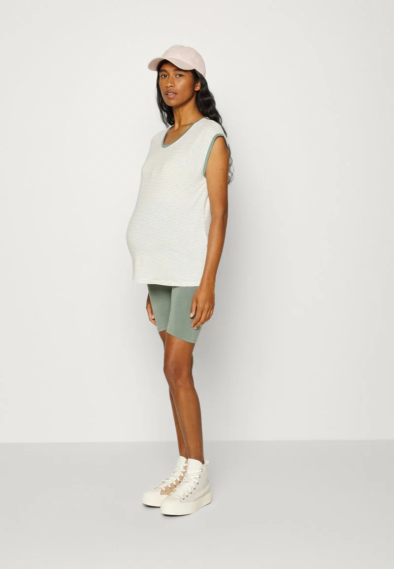 Mamalicious MLTIA JEANNE - Shorts - Laurel Wreath 2 Mamalicious MLTIA JEANNE - Shorts - Laurel Wreath - Image 2