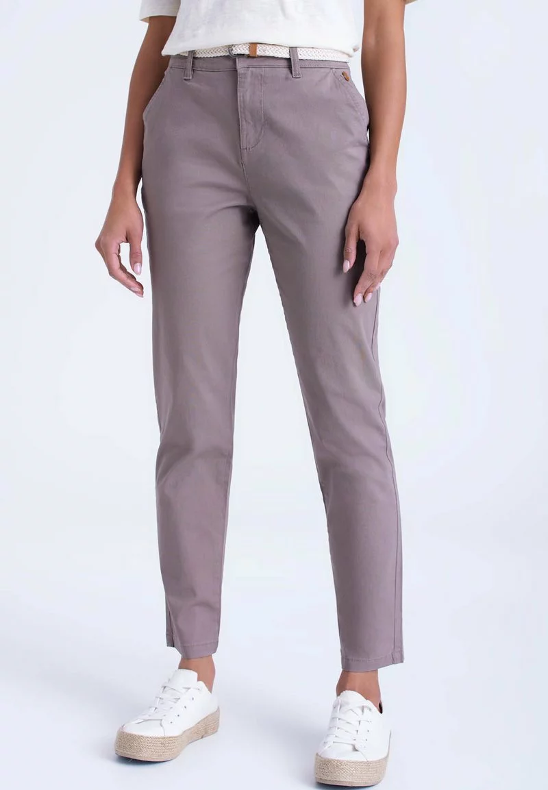 Greenpoint Chino - Beige 1 Greenpoint Chino - Beige