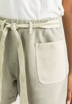 Butcher Of Blue SOHO - Shorts - Dk Delphi Green -Hosen Elegante Boutique 77e20bf3206d4179af22fe9a5848d356