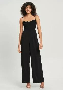 CHANCERY ASPEN - Jumpsuit - Black 10 CHANCERY ASPEN - Jumpsuit - Black -Hosen Elegante Boutique 7b53085d87f744a4a2e3c406760ba158