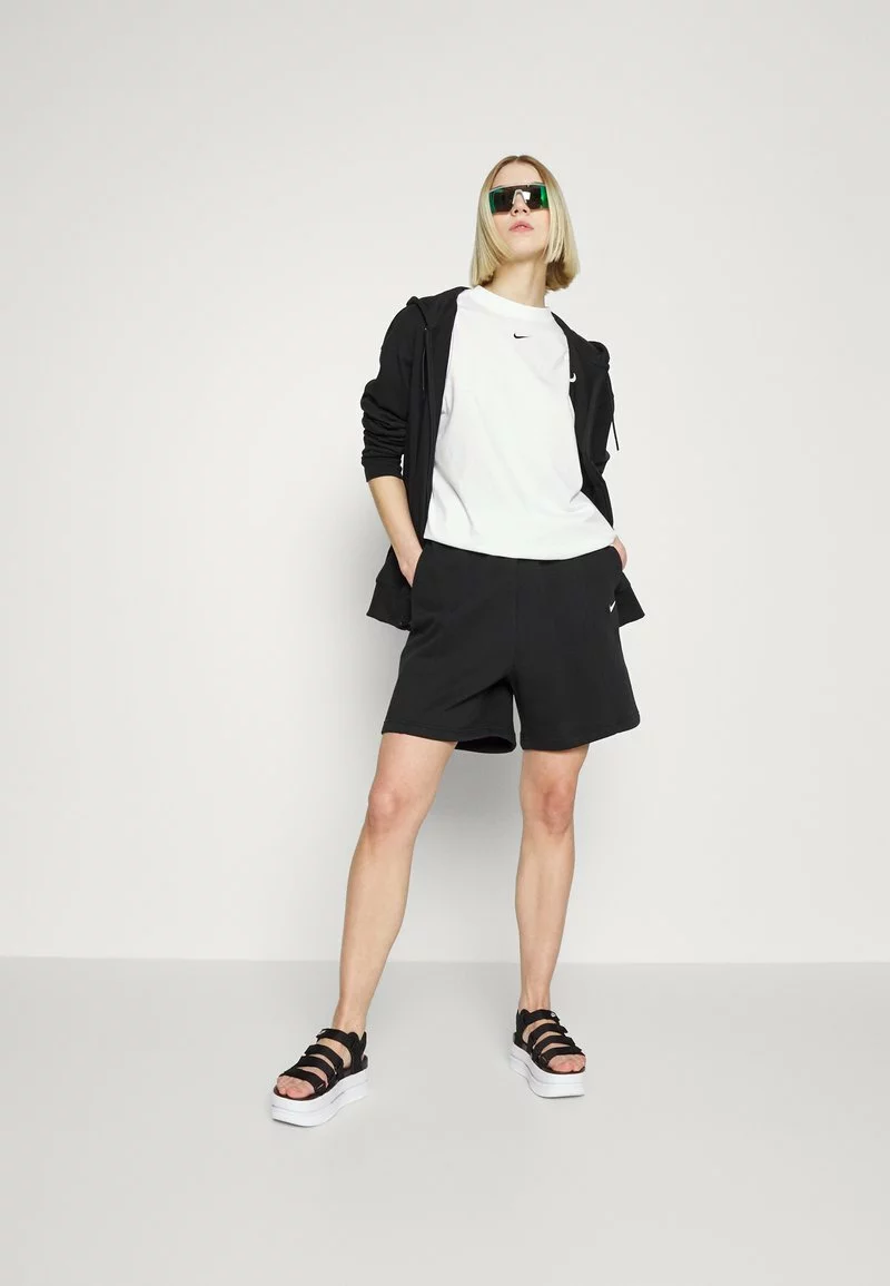 Nike Sportswear Shorts - Black 6 Nike Sportswear Shorts - Black - Image 6