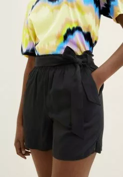 TOM TAILOR Denim MIT ELASTISCHEM BUND - Shorts - Deep Black 9 TOM TAILOR Denim MIT ELASTISCHEM BUND - Shorts - Deep Black -Hosen Elegante Boutique 86f3653f66944aa3ab44f08d1483239f