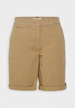 Tommy Hilfiger BERMUDA - Shorts - Light Sandalwood -Hosen Elegante Boutique 8a847913f34643eeb85036e2b4da4334