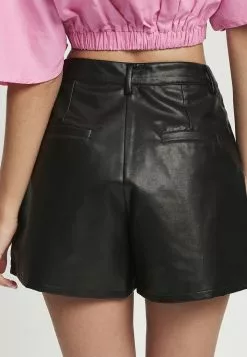 Tussah GWEN - Shorts - Black 9 Tussah GWEN - Shorts - Black -Hosen Elegante Boutique 8e415867b6f644fe9afafd6ad4e11e67
