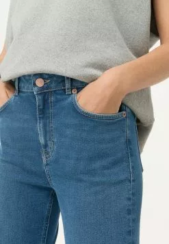 Hessnatur BETTERRECYCLING ORGANIC JEANS SLIM FIT - Jeans Slim Fit - Medium Blue -Hosen Elegante Boutique 91fcf9d1943c48a88173aabb0f03d93d