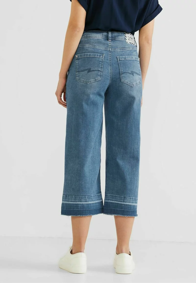 STREET ONE CASUAL FIT CULOTTE - Jeans Relaxed Fit - Sky Blue Wash 3 STREET ONE CASUAL FIT CULOTTE - Jeans Relaxed Fit - Sky Blue Wash - Image 3