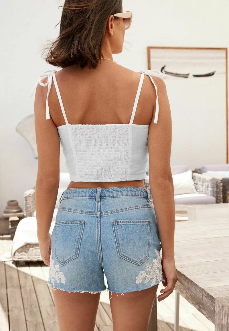 Next LACE DETAIL STANDARD - Jeans Shorts - Mid Blue 2 Next LACE DETAIL STANDARD - Jeans Shorts - Mid Blue - Image 2