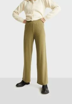 Thinking Mu DALIA - Stoffhose - Olive Green 9 Thinking Mu DALIA - Stoffhose - Olive Green -Hosen Elegante Boutique 9e4ed8deaf674d3a9779ef746429d948