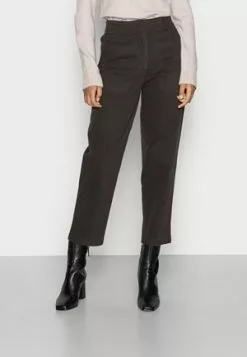 BRAX STYLE MARY - Jeans Straight Leg - Navy 10 BRAX STYLE MARY - Jeans Straight Leg - Navy -Hosen Elegante Boutique a004cd4f1029425ea7f983ed162d3c9f