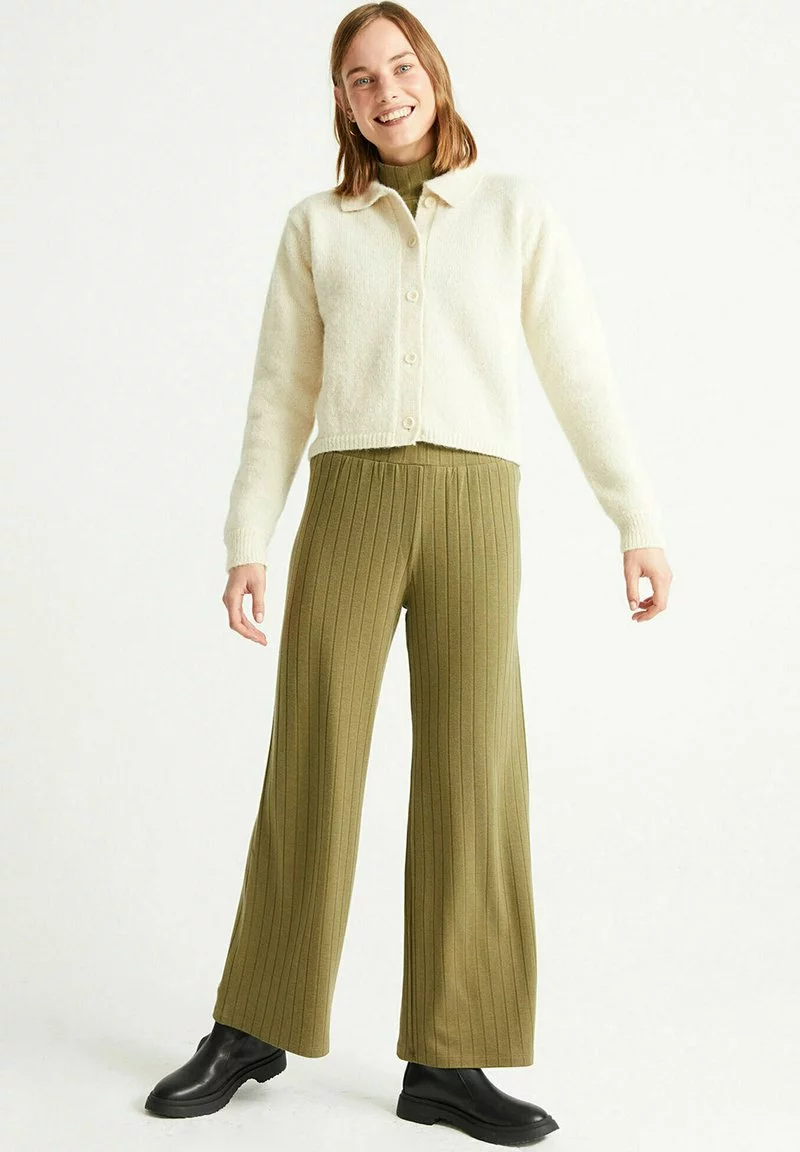 Thinking Mu DALIA - Stoffhose - Olive Green 2 Thinking Mu DALIA - Stoffhose - Olive Green - Image 2