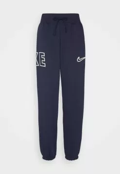 Nike Sportswear PANT - Jogginghose - Obsidian 10 Nike Sportswear PANT - Jogginghose - Obsidian -Hosen Elegante Boutique c0f88f2f581d4565ae1f03000dfd5195