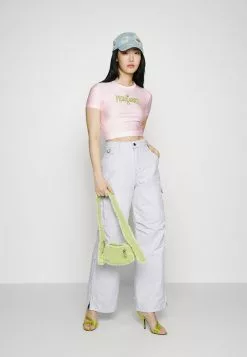 Wood Wood BRITNEY TROUSERS - Stoffhose - White 7 Wood Wood BRITNEY TROUSERS - Stoffhose - White -Hosen Elegante Boutique d10fa75c56014127a3f8bb68be070c17