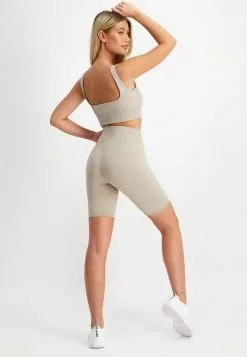 Aim’n® LUXE SEAMLESS BIKER - Shorts - Beige -Hosen Elegante Boutique d48865d6ea9241c295e311bcc260493d