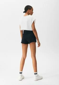 PULL & BEAR RIPPED - Jeans Shorts - Mottled Black 8 PULL & BEAR RIPPED - Jeans Shorts - Mottled Black -Hosen Elegante Boutique d8550a61791644bb93e7f47c83f5de35