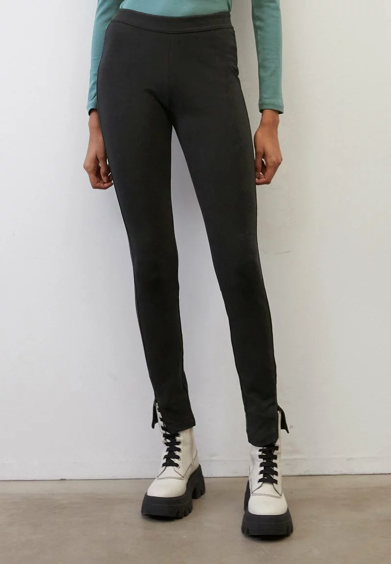 Marc O'Polo MIT HOHEM ANTEIL - Leggings - Hosen - Black 2 Marc O'Polo MIT HOHEM ANTEIL - Leggings - Hosen - Black - Image 2
