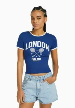 BERSHKA MOM FIT - Jeans Shorts - Light Blue