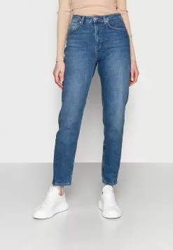 NA-KD Tall MOM - Jeans Relaxed Fit - Blue