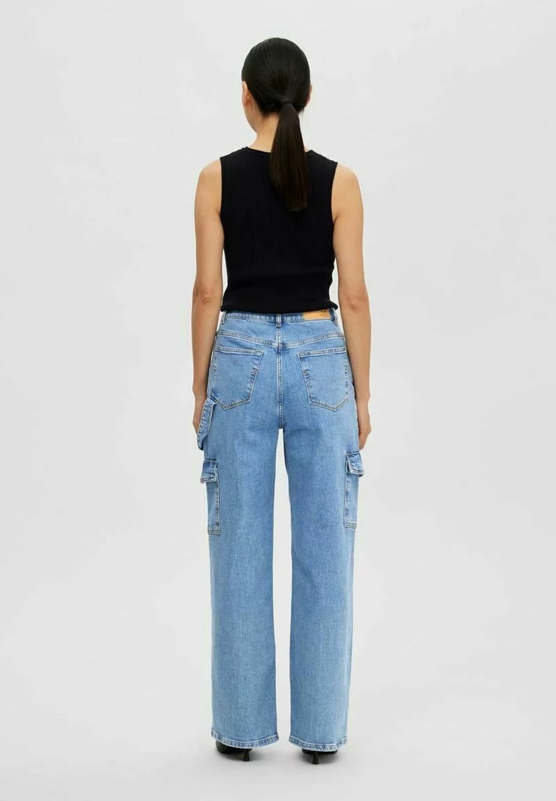 Selected Femme Jeans Straight Leg - Light Blue Denim 3 Selected Femme Jeans Straight Leg - Light Blue Denim - Image 3
