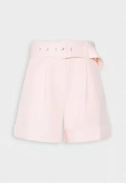 Guess BELTED DIANE - Shorts - Calm Pink 9 Guess BELTED DIANE - Shorts - Calm Pink -Hosen Elegante Boutique f983ee7d56ed4053a56469d8627e1fd3