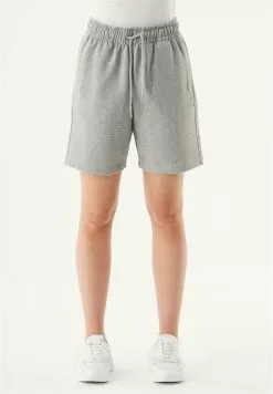 ORGANICATION SHEYMA - Shorts - Grey Melange 11 ORGANICATION SHEYMA - Shorts - Grey Melange -Hosen Elegante Boutique faa517cda2044559b6f2812aac5f9c8e 1