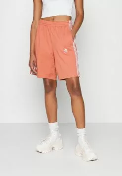 Adidas Originals ADICOLOR CLASSICS BERMUDA - Shorts - Magic Earth 9 Adidas Originals ADICOLOR CLASSICS BERMUDA - Shorts - Magic Earth -Hosen Elegante Boutique fffae632b88d4fbc87157e75cab9ed24